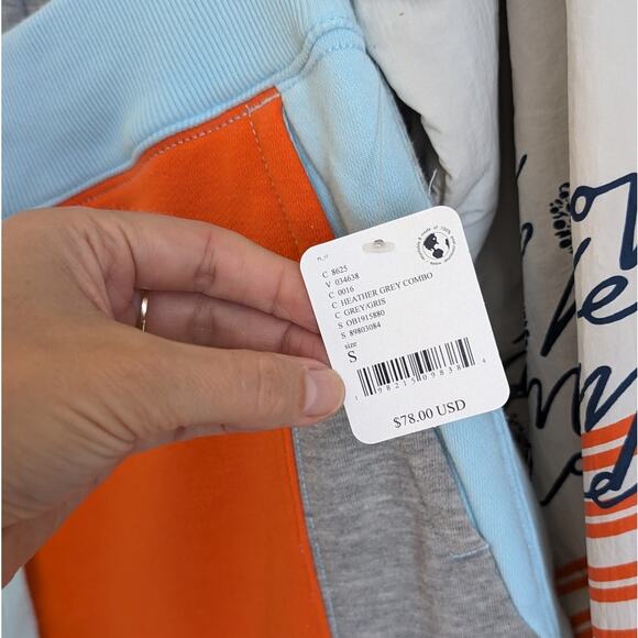 2PC set: NWT FP Movement Gray Oversized Piece Of Me Pullover + Shorts, size S - Picture 4 of 15